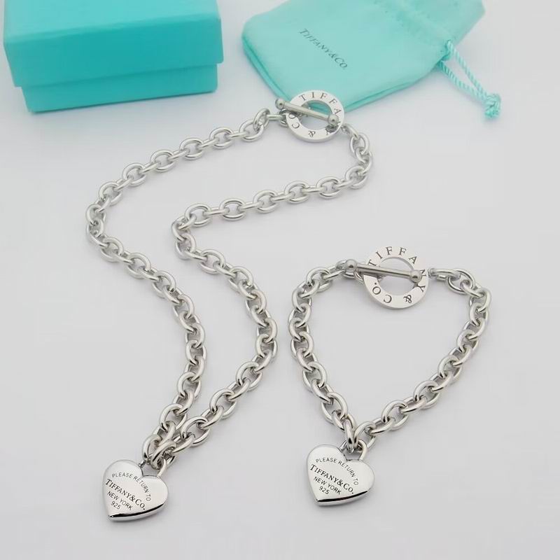 Tiffany suits 09yxq01